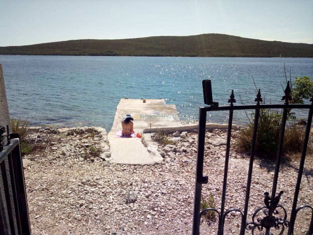 Kuća na moru, Prodaja, Preko, Rivanj