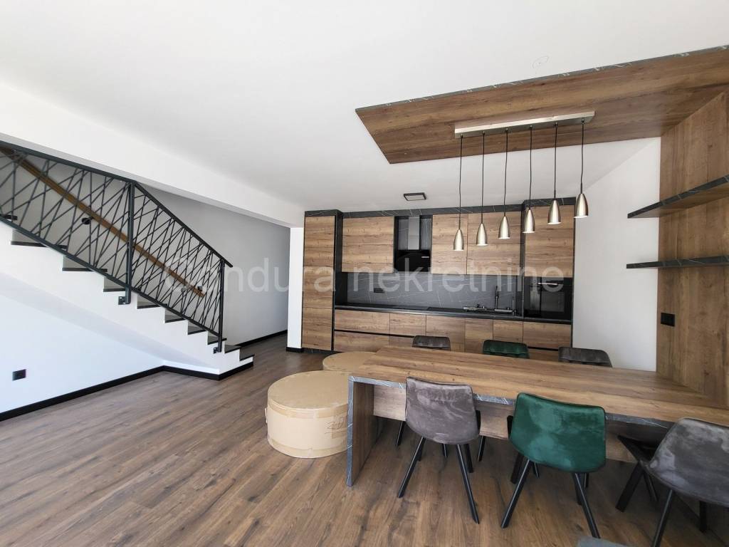 Apartman na moru, Prodaja, Privlaka, Privlaka