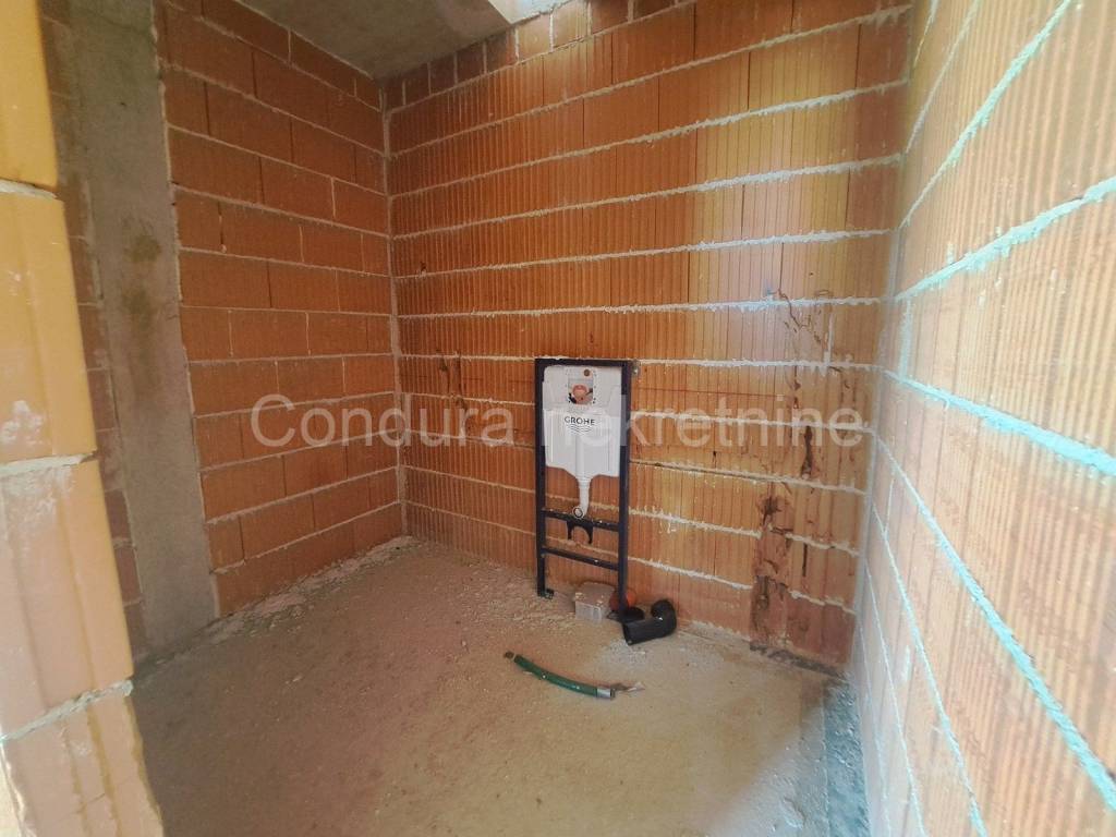 Apartman na moru, Prodaja, Privlaka, Privlaka
