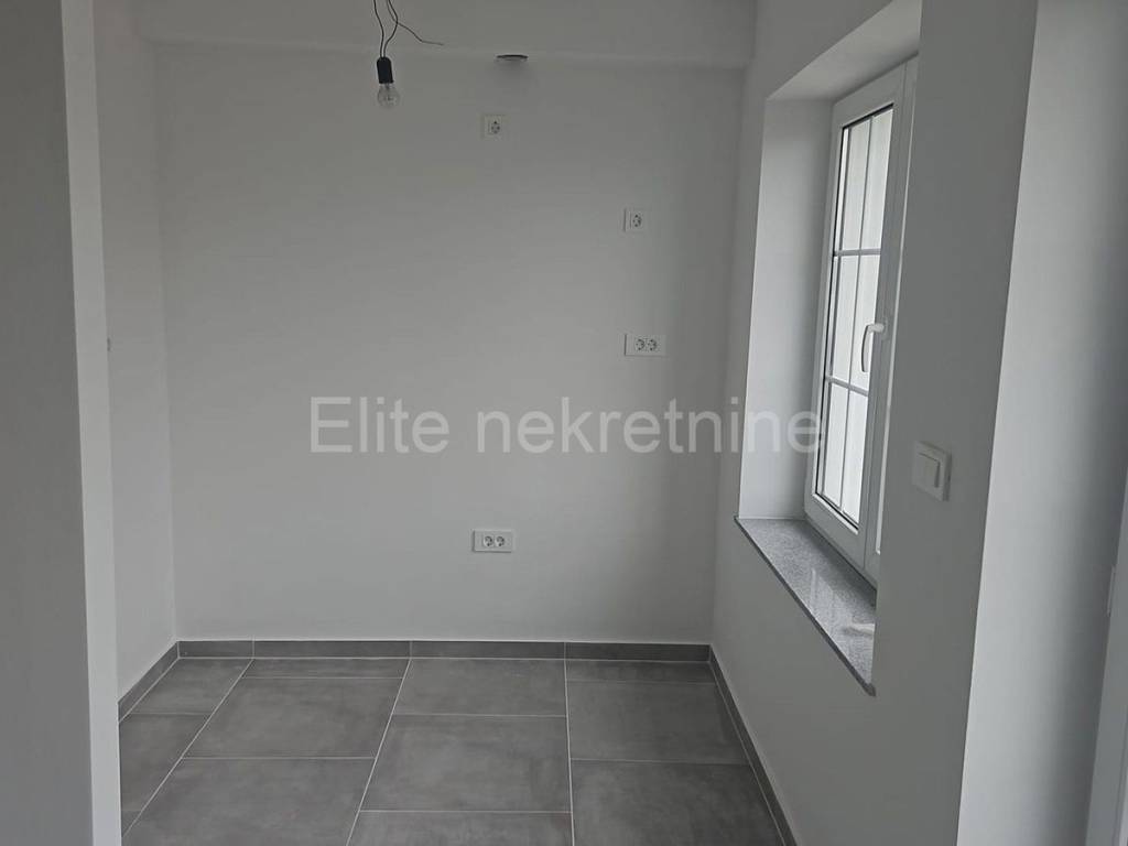 Stan u kući, Prodaja, Crikvenica, Crikvenica