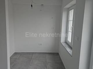 Stan u kući, Prodaja, Crikvenica, Crikvenica