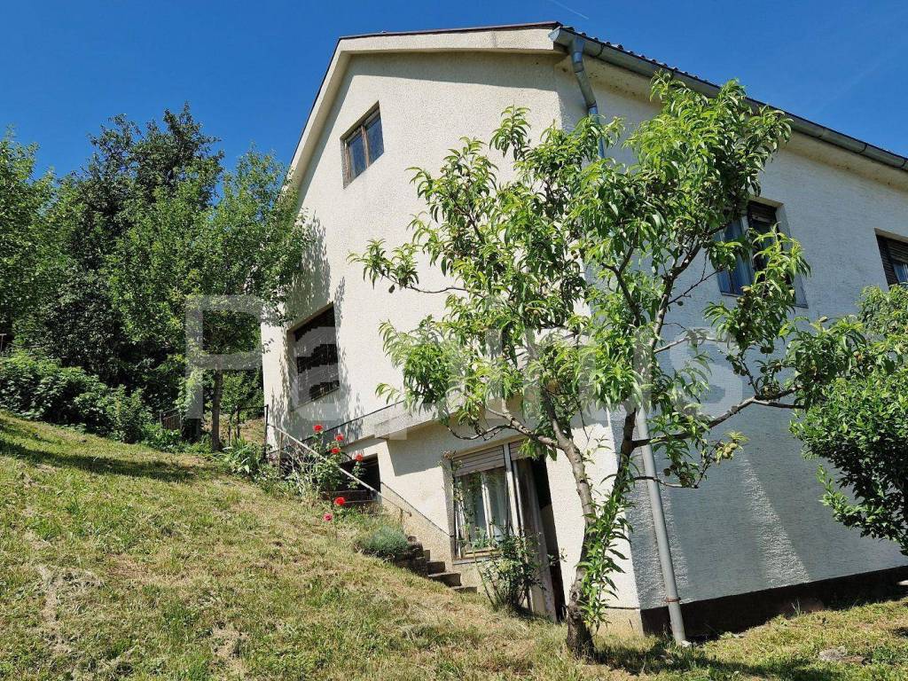 Samostojeca kuca, Prodaja, Krapina, Centar
