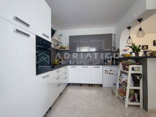 Stan u zgradi, Prodaja, Rovinj, Rovinjsko Selo