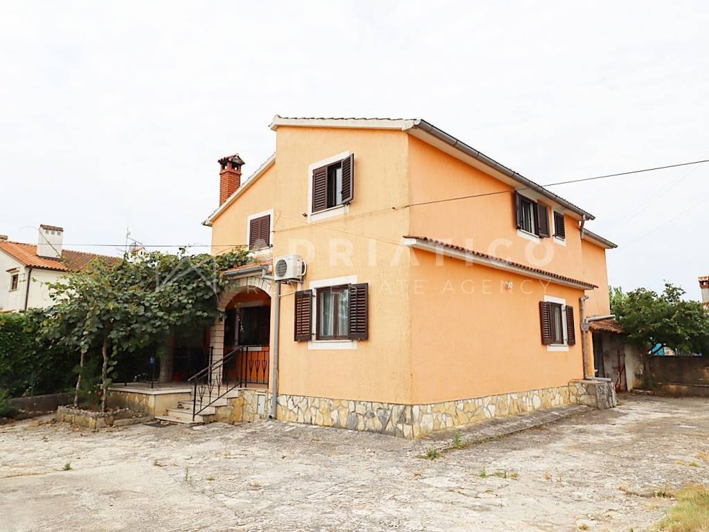 Samostojeća kuća, Prodaja, Kanfanar, Sošići