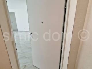 Apartman na moru, Prodaja, Okrug, Okrug Gornji