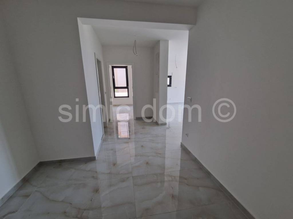 Apartman na moru, Prodaja, Okrug, Okrug Gornji
