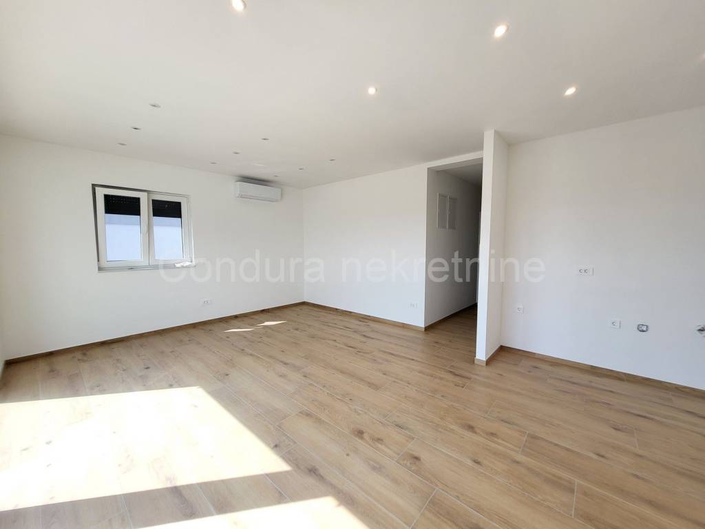 Apartman na moru, Prodaja, Vrsi, Vrsi