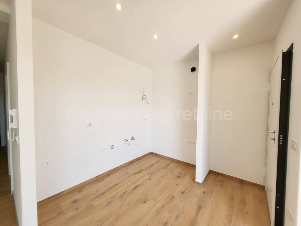 Apartman na moru, Prodaja, Vrsi, Vrsi