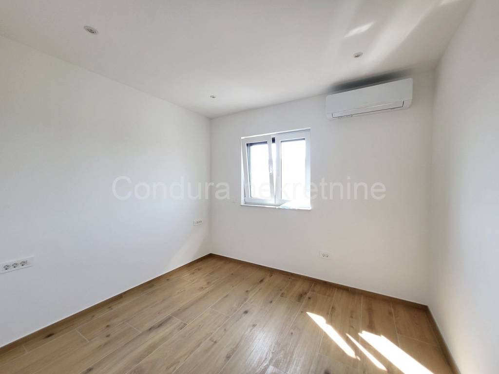 Apartman na moru, Prodaja, Vrsi, Vrsi