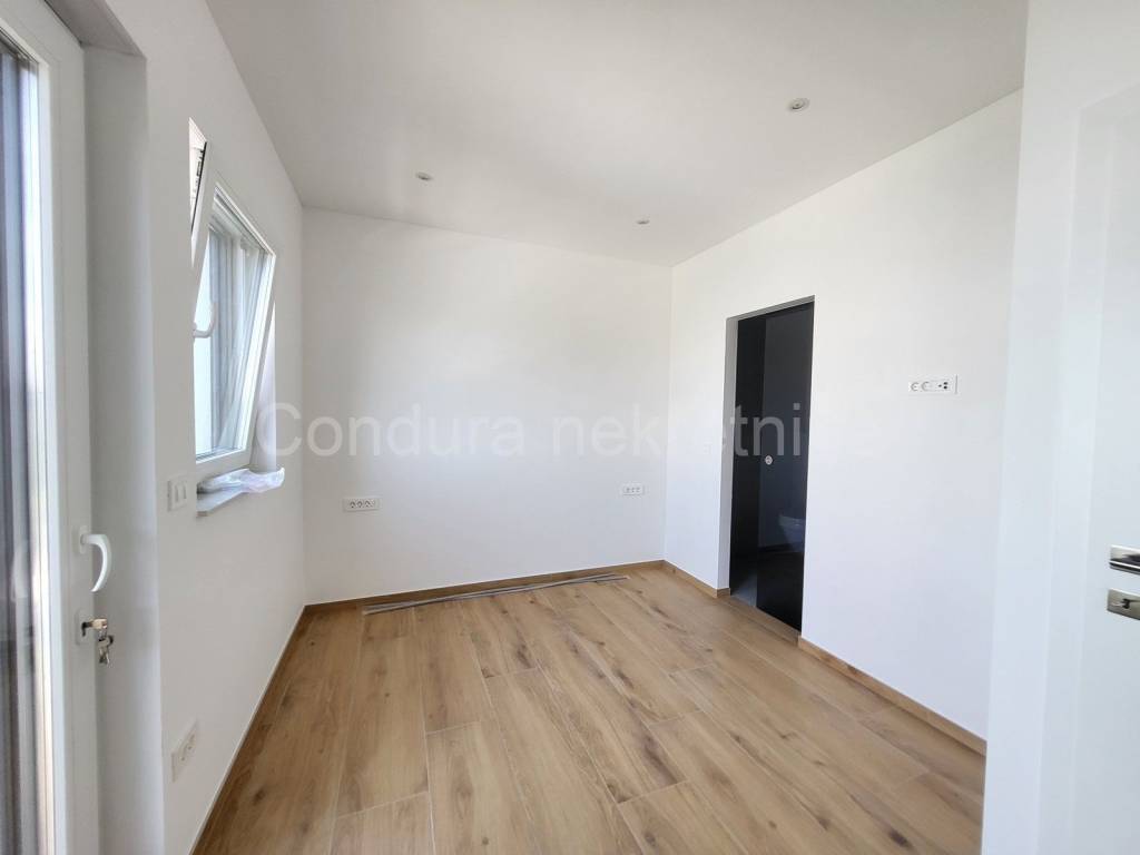 Apartman na moru, Prodaja, Vrsi, Vrsi