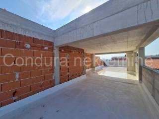 Apartman na moru, Prodaja, Vir, Vir