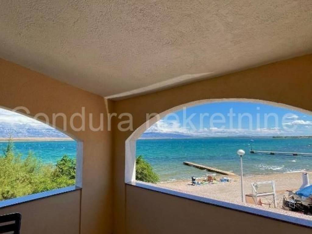 Apartman na moru, Prodaja, Vir, Vir
