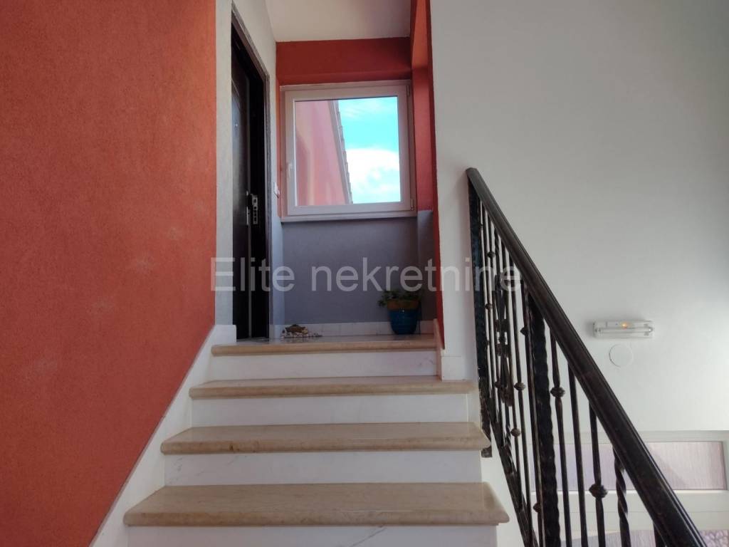 Stan u zgradi, Prodaja, Fažana, Valbandon