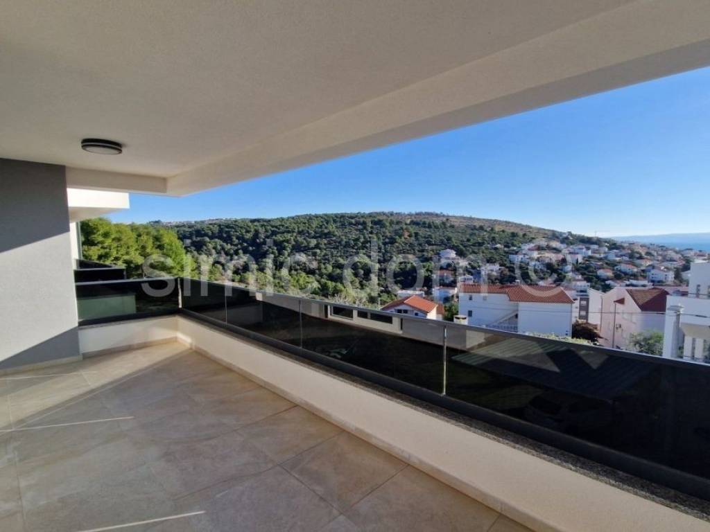 Apartman na moru, Prodaja, Okrug, Okrug Gornji