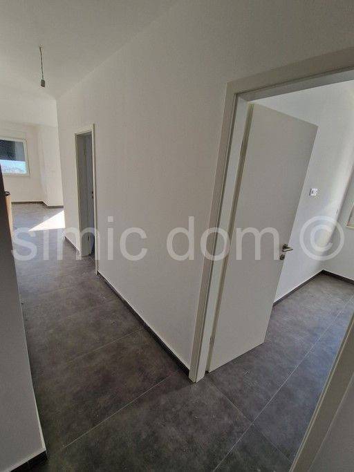 Apartman na moru, Prodaja, Okrug, Okrug Gornji