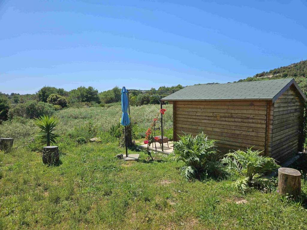 Poljoprivredno zemljište, Prodaja, Vis, Vis