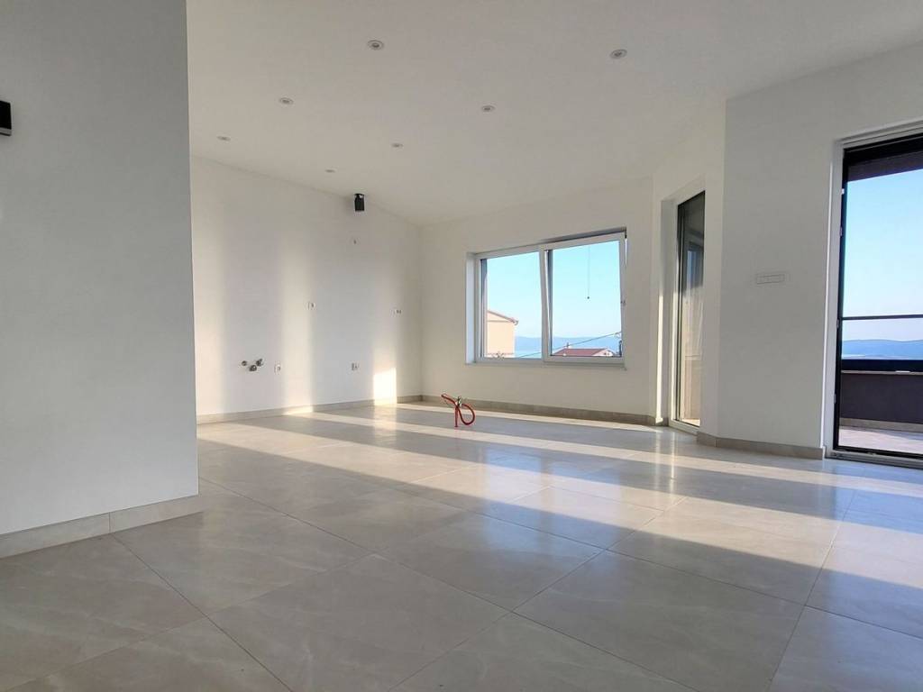 Stan u zgradi, Prodaja, Crikvenica, Crikvenica