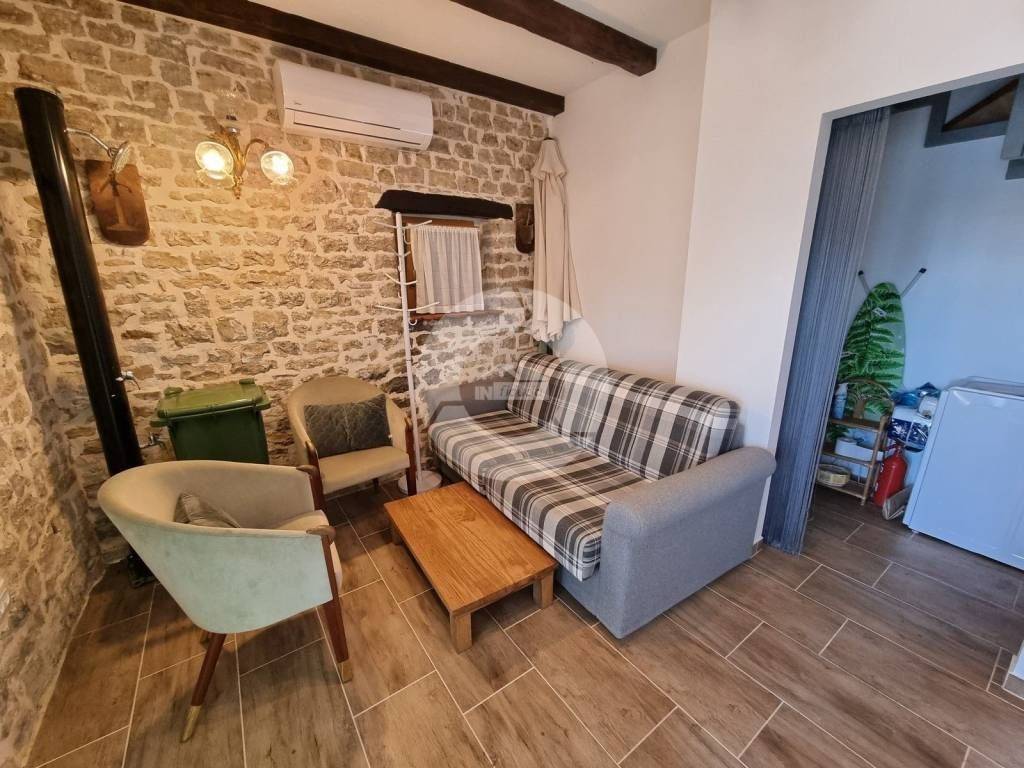 Stone house, Sale, Motovun, Motovun