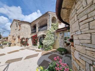 Stone house, Sale, Kaštelir-Labinci, Kaštelir