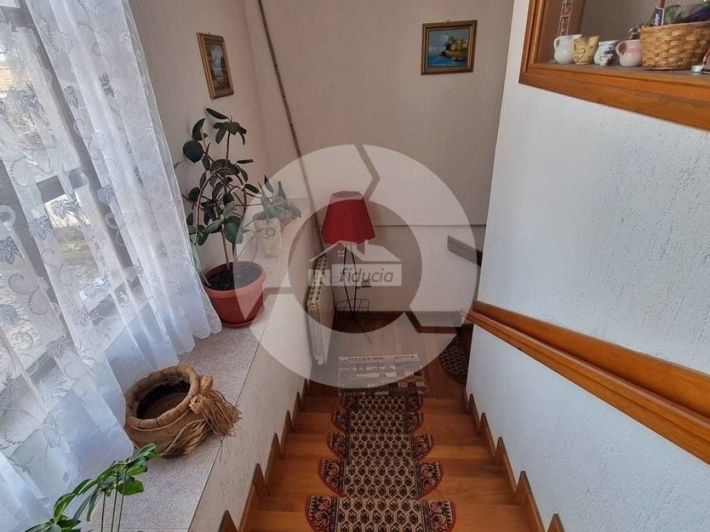 Stone house, Sale, Kaštelir-Labinci, Kaštelir