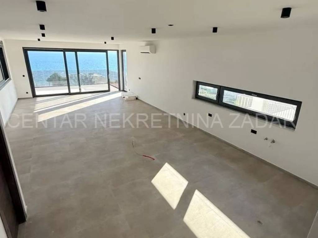 Stan u urbanoj vili, Prodaja, Zadar - Okolica, Kožino