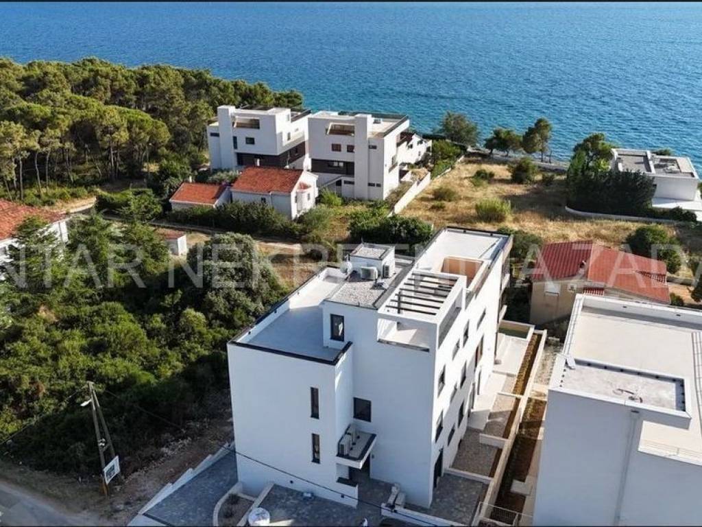 Stan u urbanoj vili, Prodaja, Zadar - Okolica, Kožino