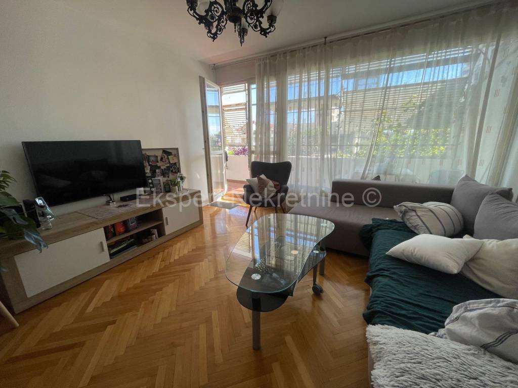 Stan u zgradi, Prodaja, Split, Split