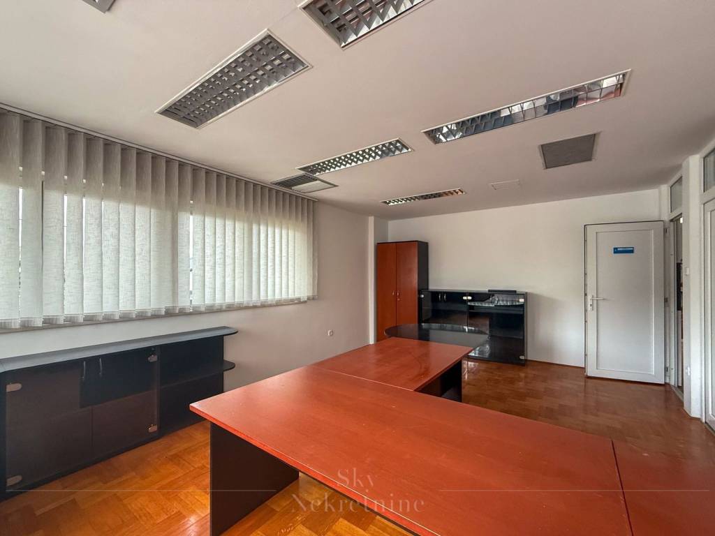 Poslovna zgrada, Zakup, Zagreb, Stenjevec