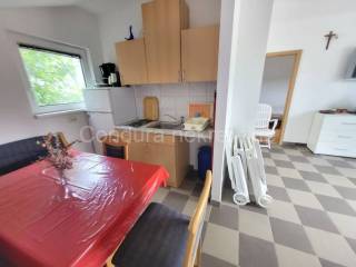 Apartmanska kuća, Prodaja, Benkovac, Donji Karin