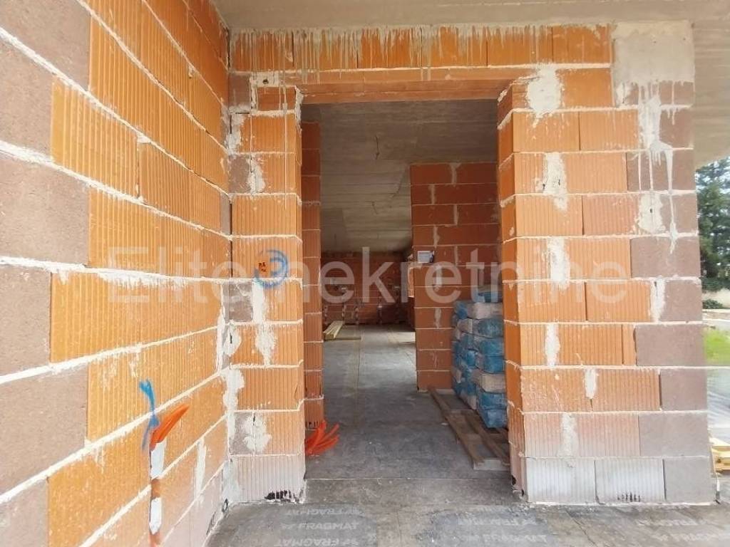 Samostojeća kuća, Prodaja, Ližnjan, Muntić