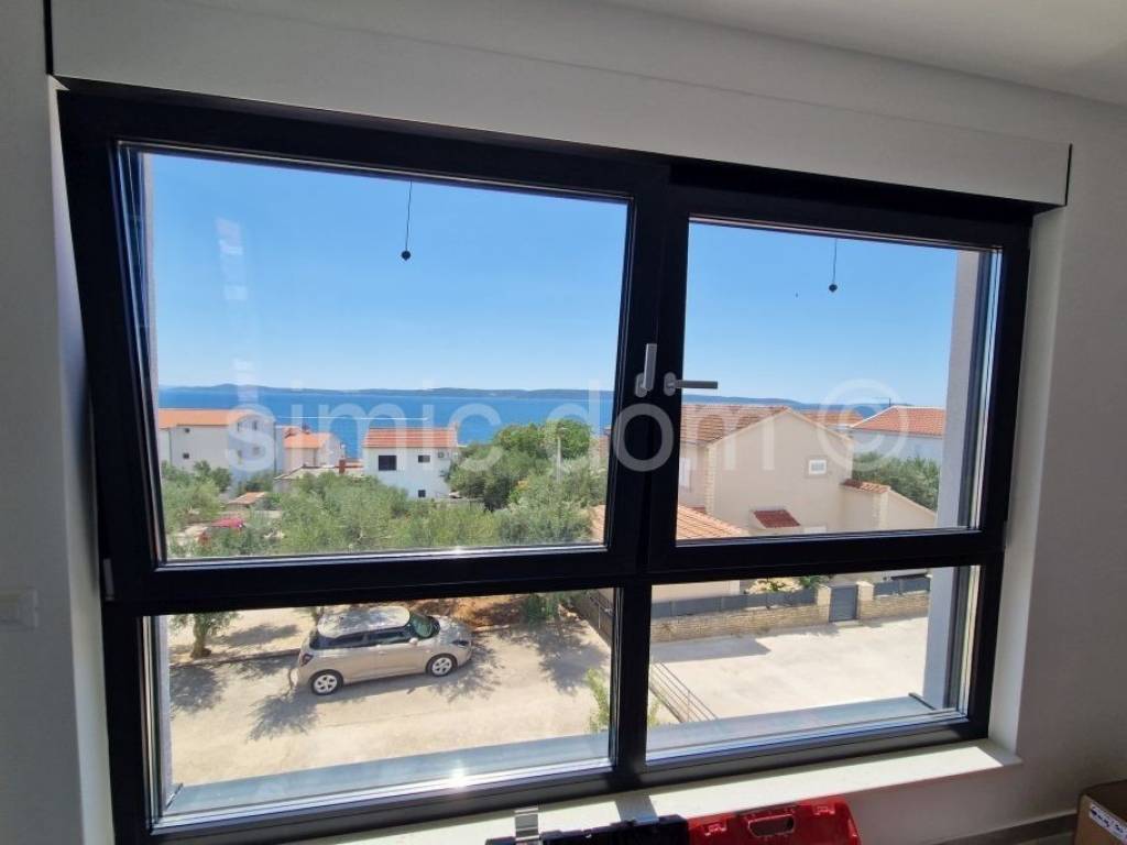 Apartman na moru, Prodaja, Okrug, Okrug Gornji