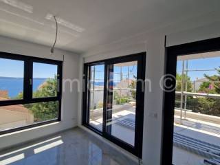 Apartman na moru, Prodaja, Okrug, Okrug Gornji