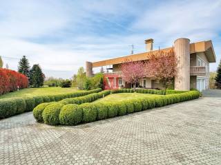Vila, Prodaja, Zagreb, Sesvete