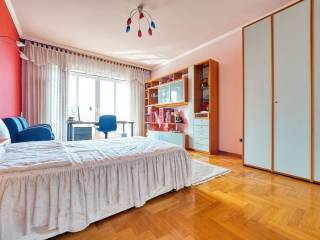 Vila, Prodaja, Zagreb, Sesvete