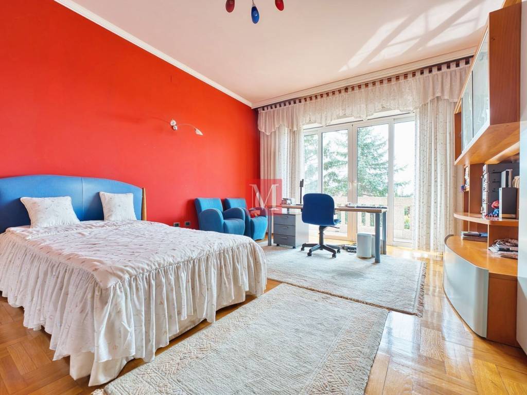 Vila, Prodaja, Zagreb, Sesvete