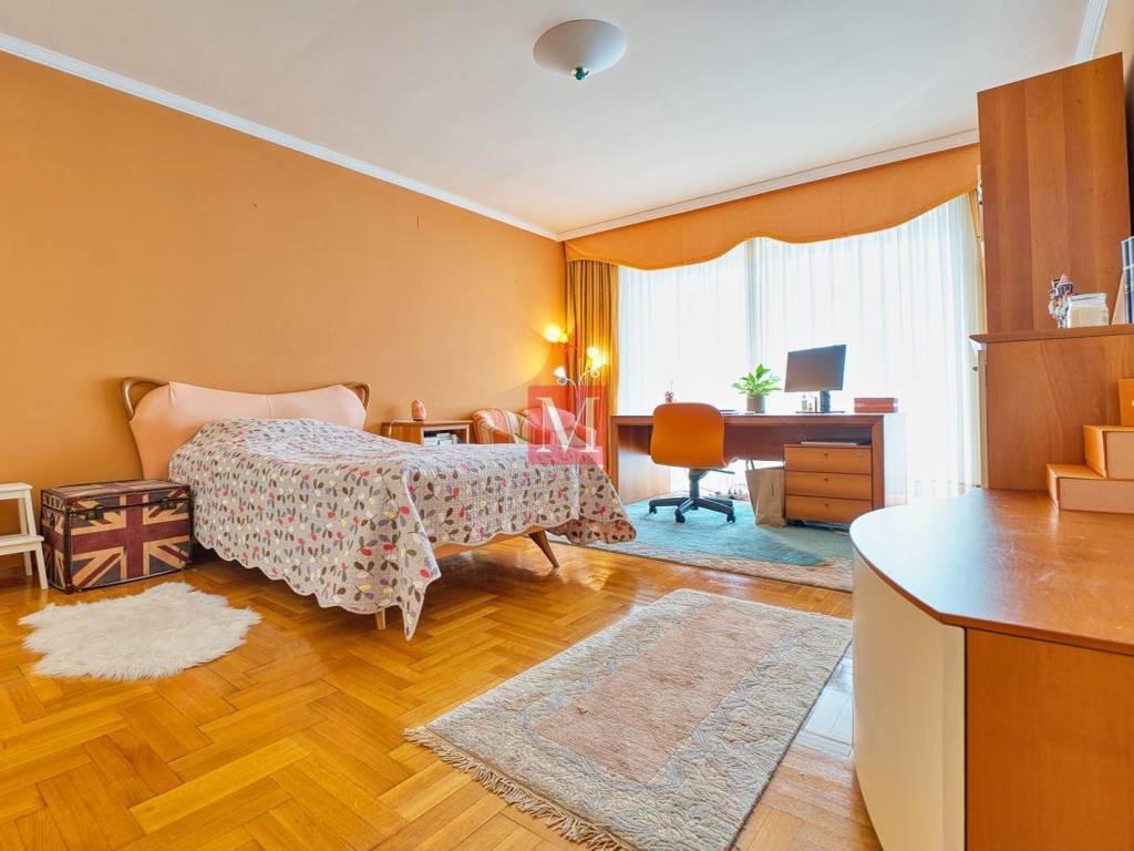 Vila, Prodaja, Zagreb, Sesvete
