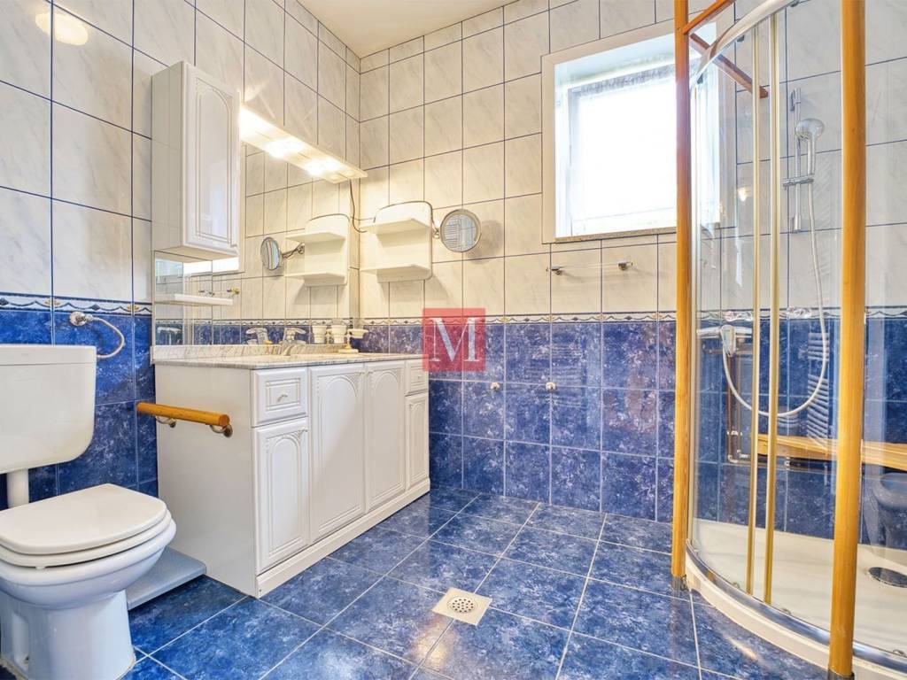 Vila, Prodaja, Zagreb, Sesvete