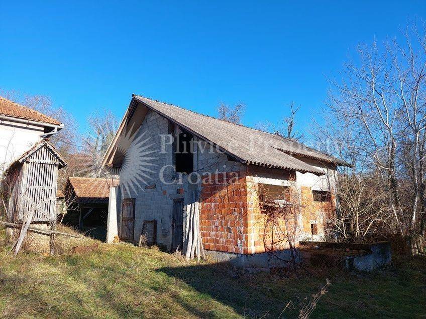 Obiteljska kuća, Prodaja, Slunj, Veljun