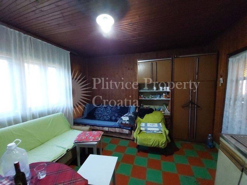 Obiteljska kuća, Prodaja, Slunj, Veljun