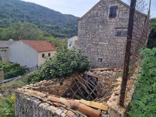 Kamena kuća, Prodaja, Vis, Vis