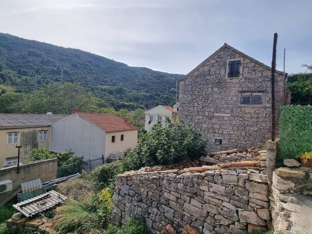 Kamena kuća, Prodaja, Vis, Vis