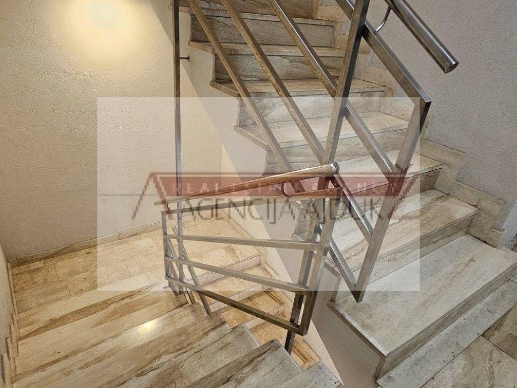 Stan u zgradi, Prodaja, Zadar, Zadar