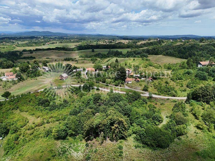 Građevinsko mješovito, Prodaja, Slunj, Veljun
