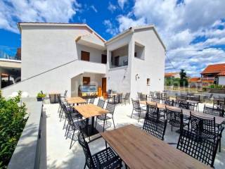 Stambeno poslovni objekt, Prodaja, Vir, Vir