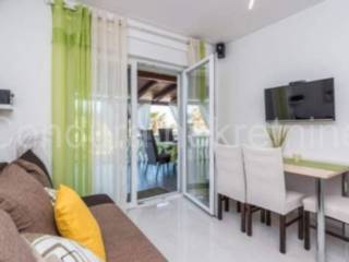 Apartman na moru, Prodaja, Vir, Vir