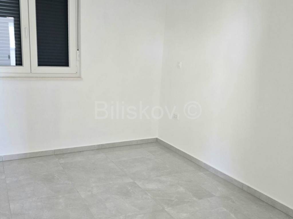 Stan u zgradi, Prodaja, Marina, Sevid