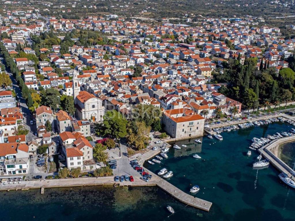 Kuća u nizu, Prodaja, Kaštela, Kaštel Lukšić