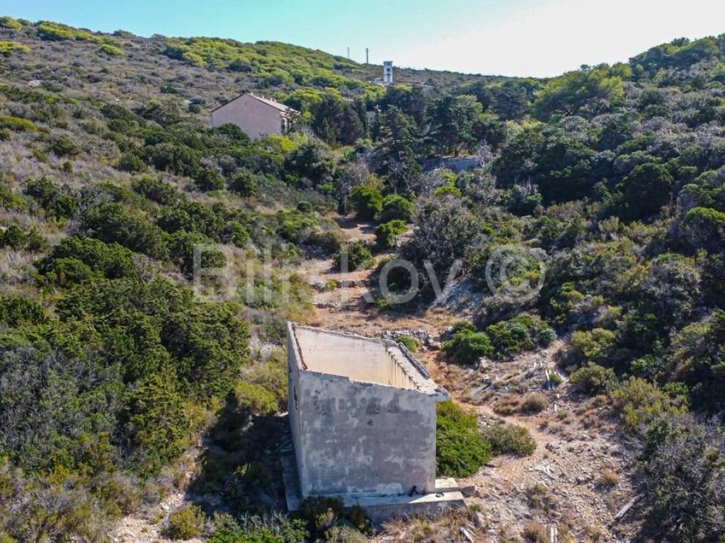 Poljoprivredno zemljište, Prodaja, Komiža, Komiža