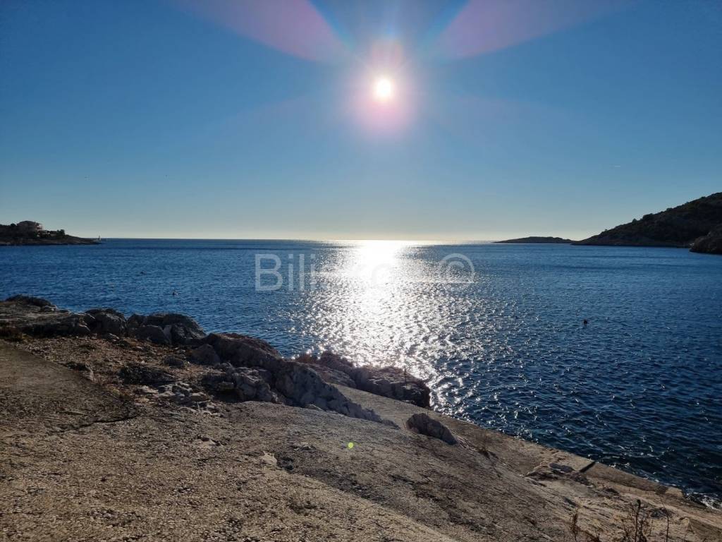 Građevinsko mješovito, Prodaja, Rogoznica, Ražanj