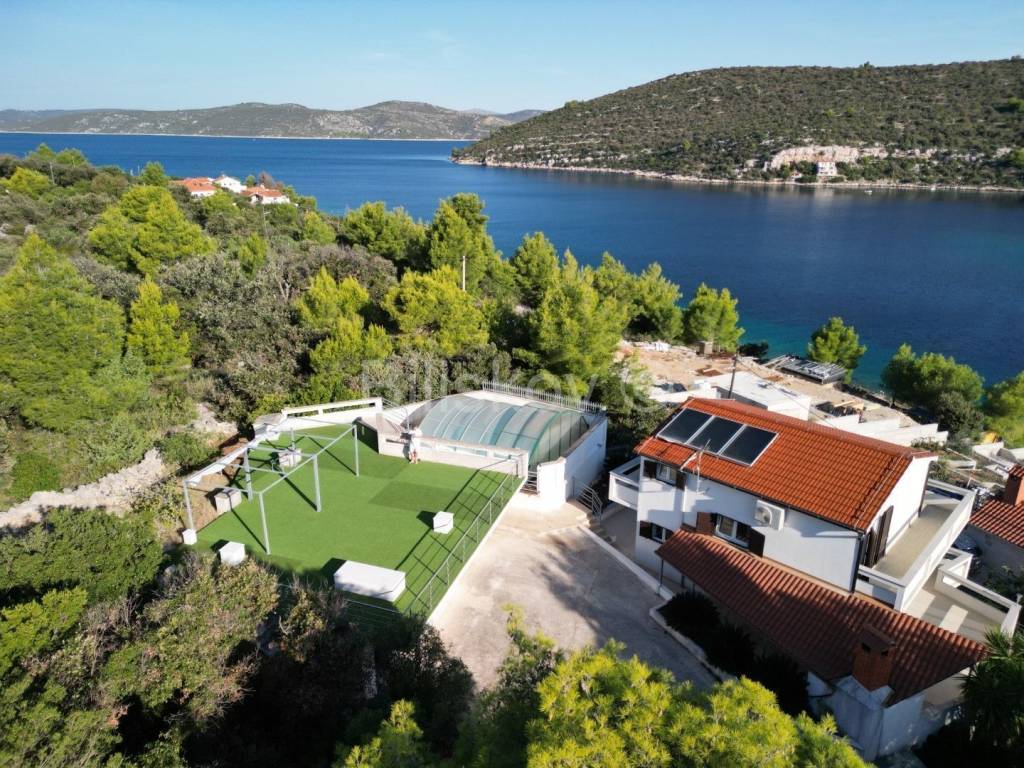 Samostojeća kuća, Prodaja, Trogir - Okolica, Drvenik Veliki
